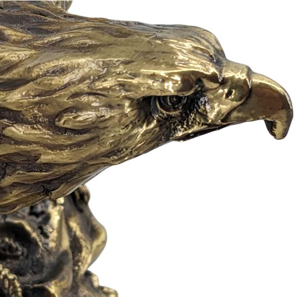 Vintage Gold Resin AMERICAN EAGLE STATUE on Flag Part Ready for DIY Wooden Stand - Picture 6 of 10
